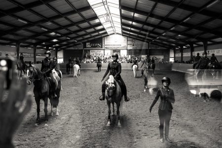 finishing formation to greet the jury on the competition carrouselwedstrijd HCS